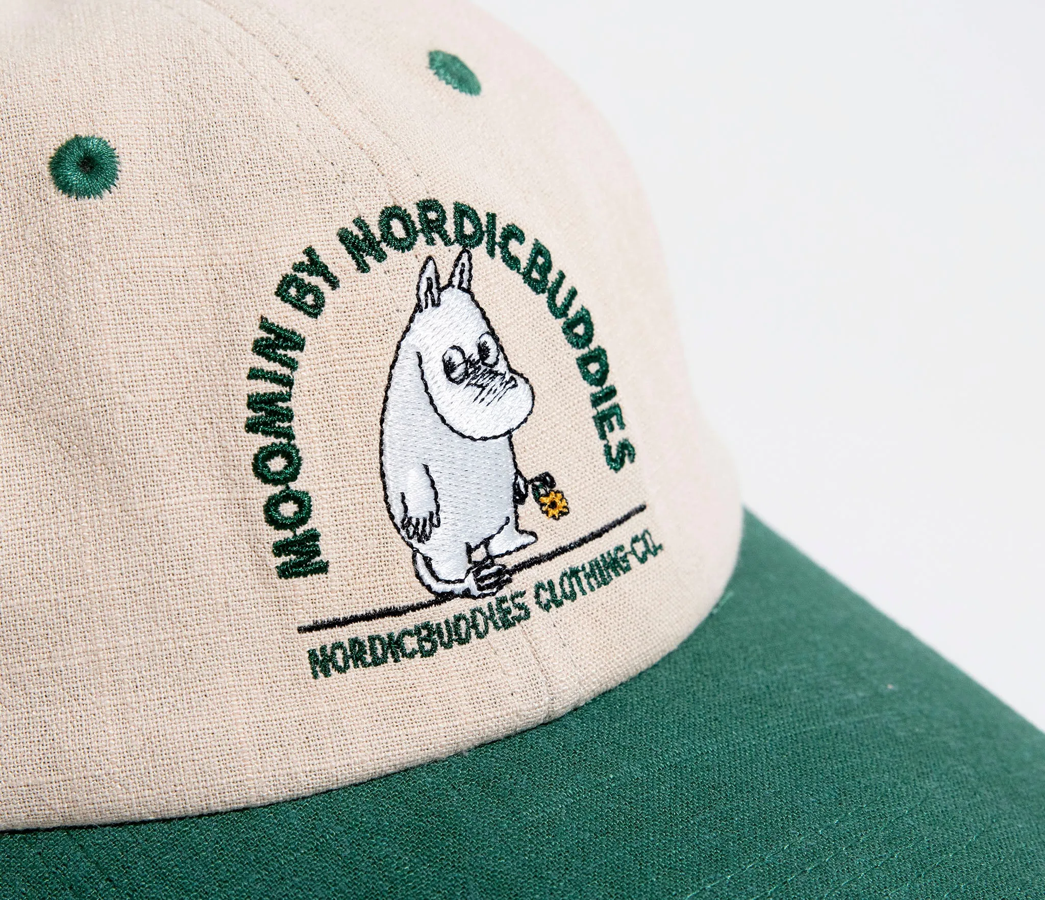 Moomintroll's Flower Adult Cap - Beige and Dark Green