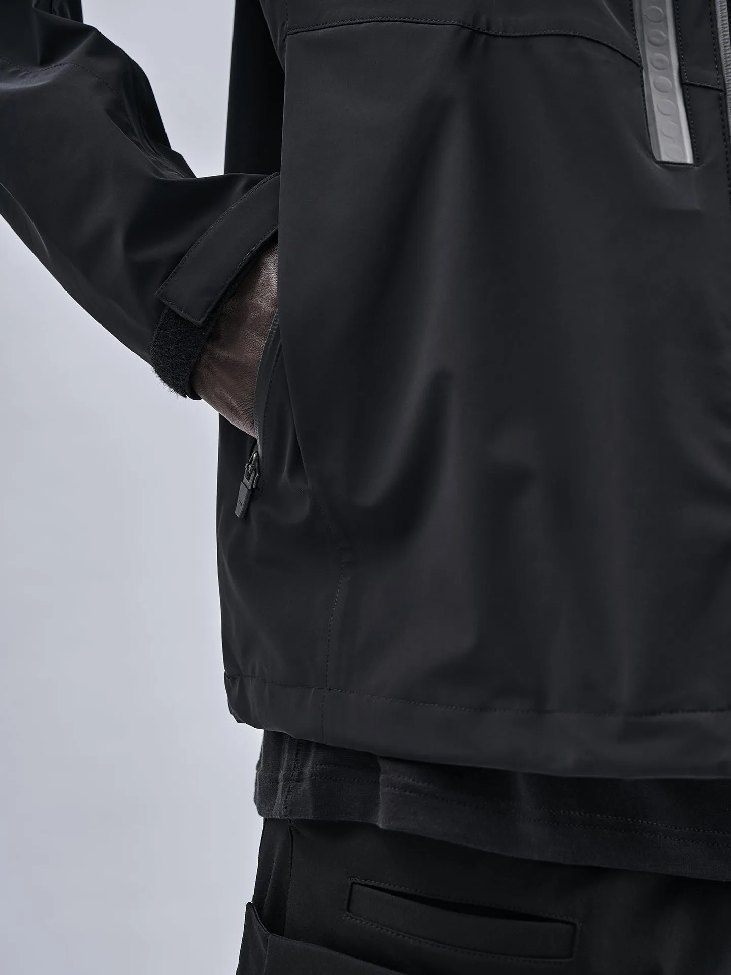 uhain graphene shell jacket