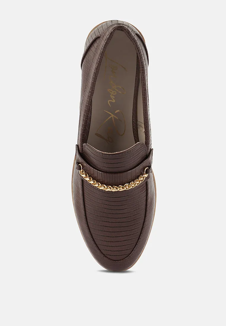 Vouse Low Block Loafers Adorned With Golden Chain